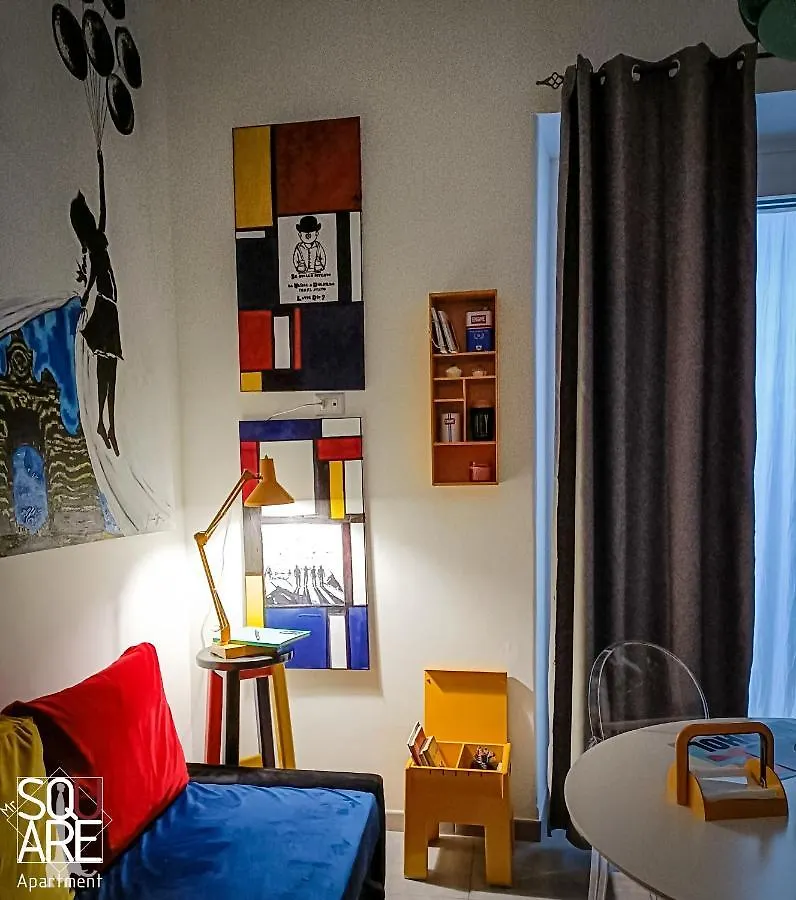 Mr Square Apartment Katania